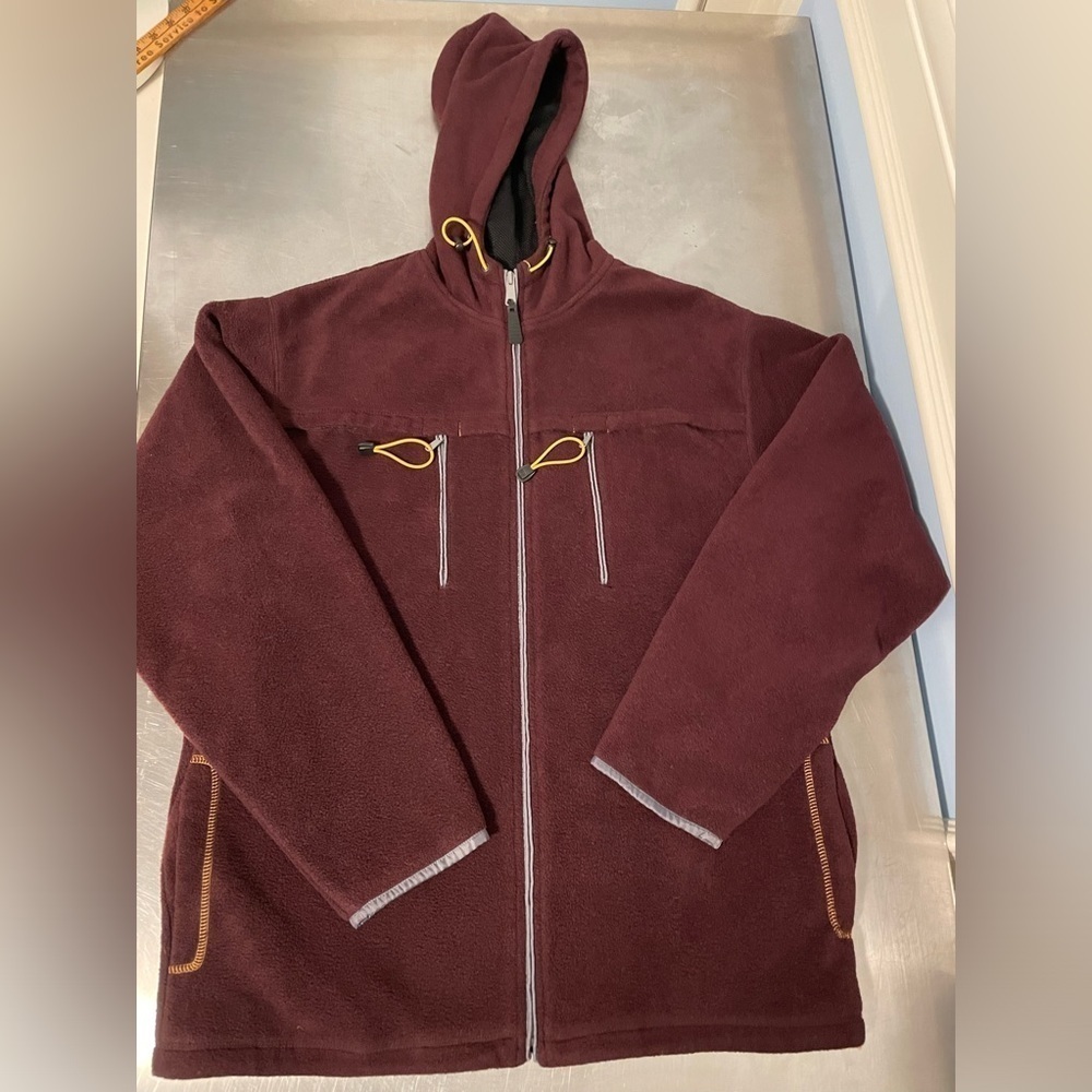 Alpine Expedition - Men’s - oversized mesh lined hooded polar fleece